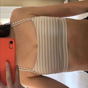 USED LULULEMON sports bra